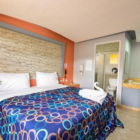 Motel Venecia Momoxpan エクステリア 写真